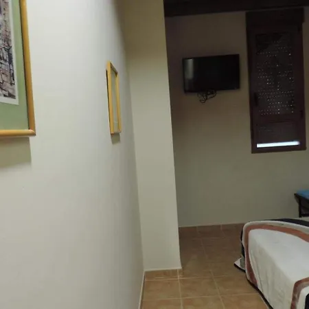 Santo Tomas De Canterbury * León