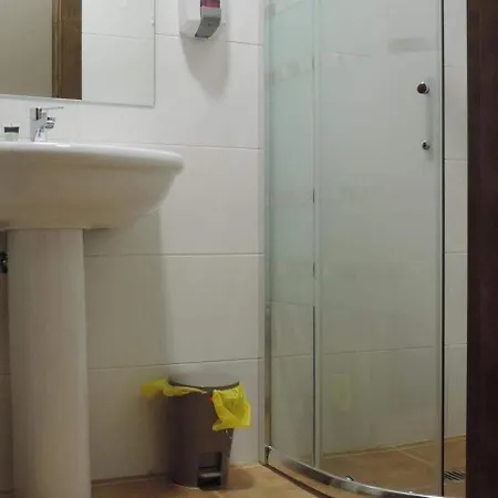 Condominio Santo Tomas De Canterbury León