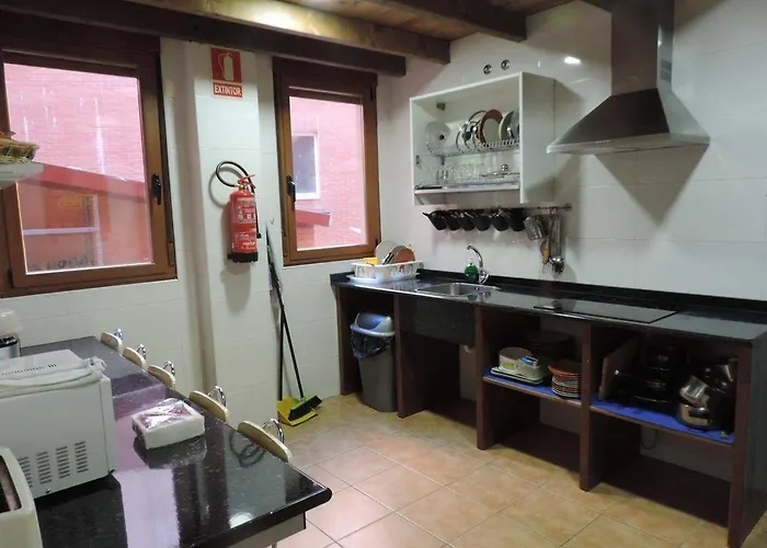 Santo Tomas De Canterbury לאון