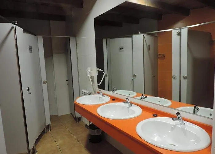 Santo Tomas De Canterbury * לאון