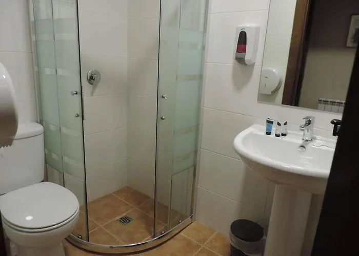 Santo Tomas De Canterbury לאון