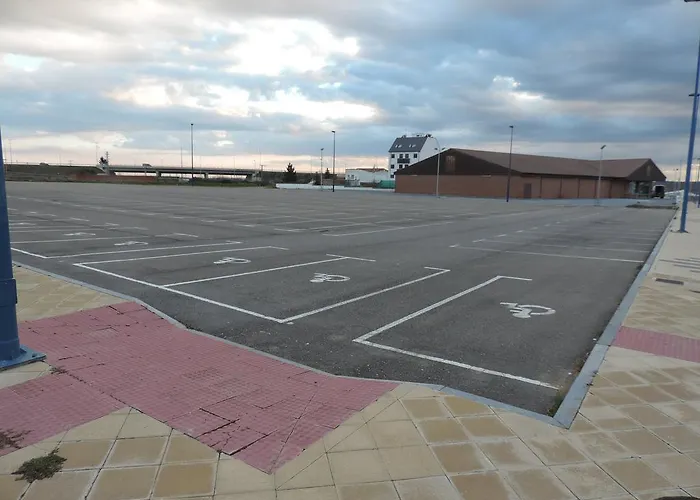 דירת קונדו Santo Tomas De Canterbury