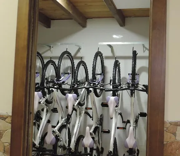 Santo Tomas De Canterbury * לאון